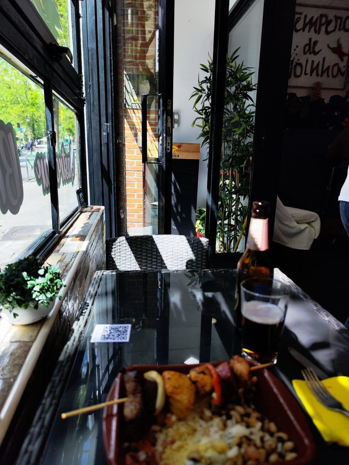 Retail in Madrid, Madrid for lease Interior Photo- Image 1 of 2