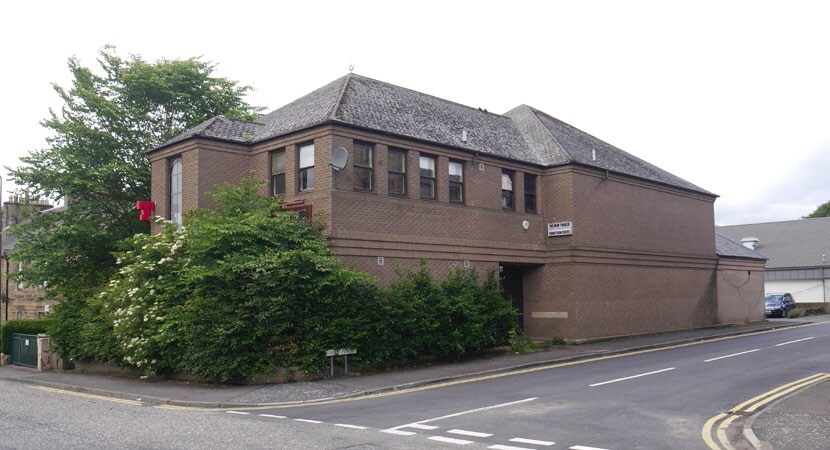 1 Imrie Pl, Penicuik for sale Primary Photo- Image 1 of 1