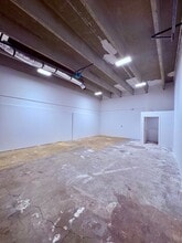 1109 Okeechobee Rd, West Palm Beach, FL for lease Interior Photo- Image 2 of 8