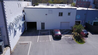 2084 Cheshire Bridge Rd NE, Atlanta, GA for lease Building Photo- Image 2 of 6