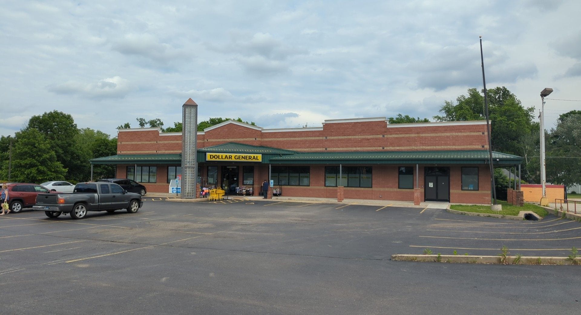 600 S Main St, Morton, IL for lease Building Photo- Image 1 of 1