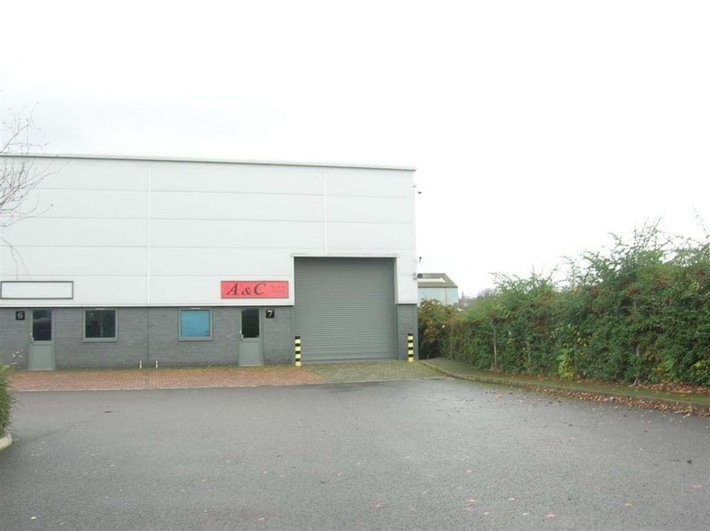 Starnhill Clos, Sheffield for lease - Building Photo - Image 2 of 2