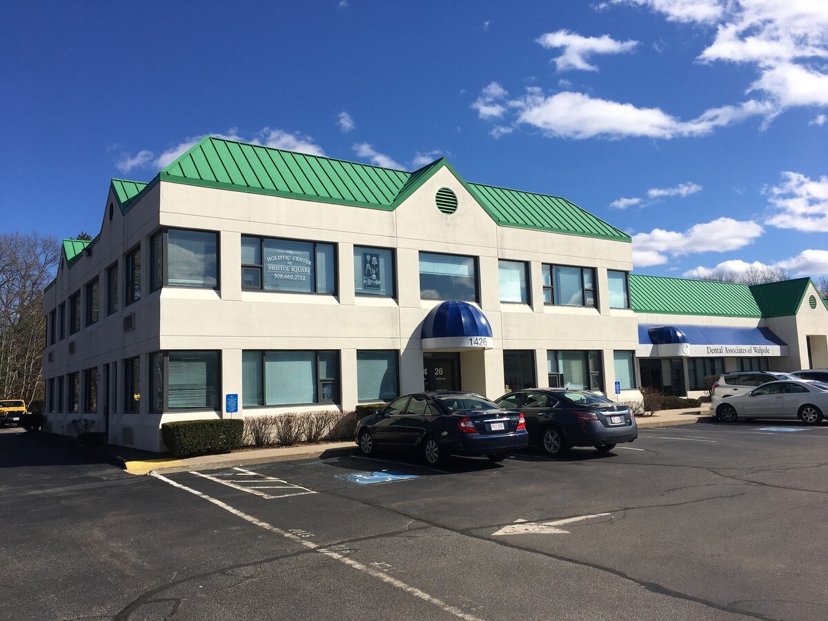 1428 Main St, Walpole, MA 02081