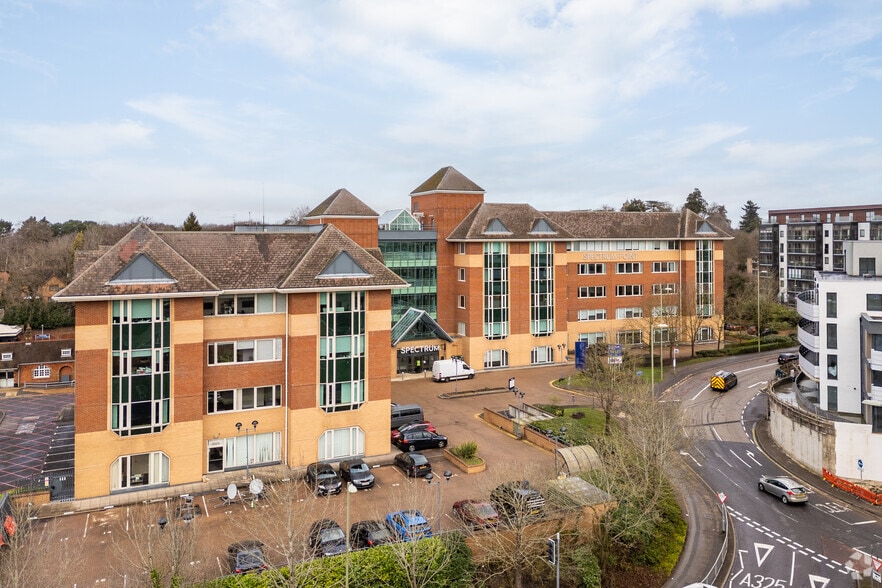 279 Farnborough Rd, Farnborough for sale - Building Photo - Image 1 of 1