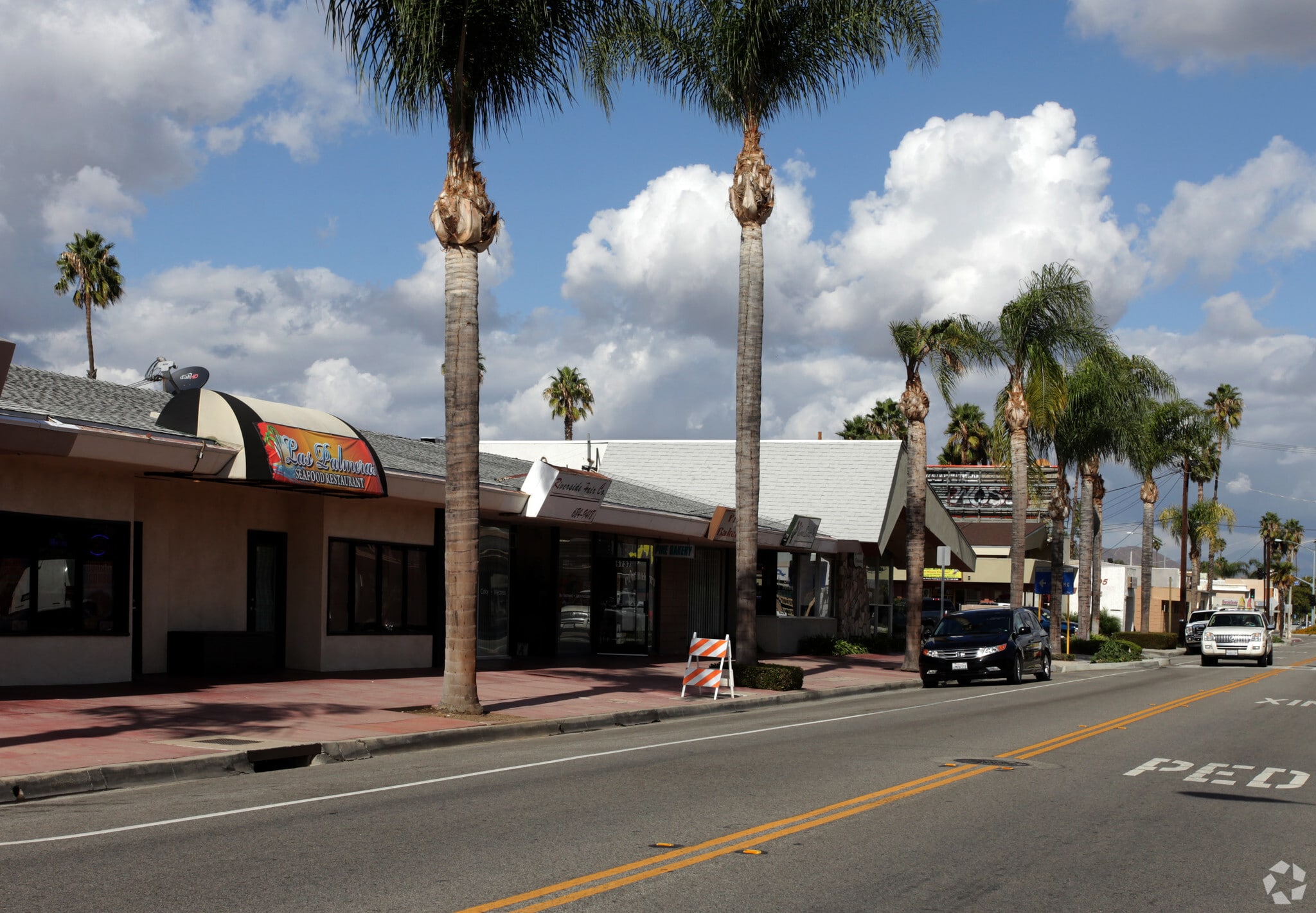6735-6749 Brockton Ave, Riverside, CA for lease Primary Photo- Image 1 of 4