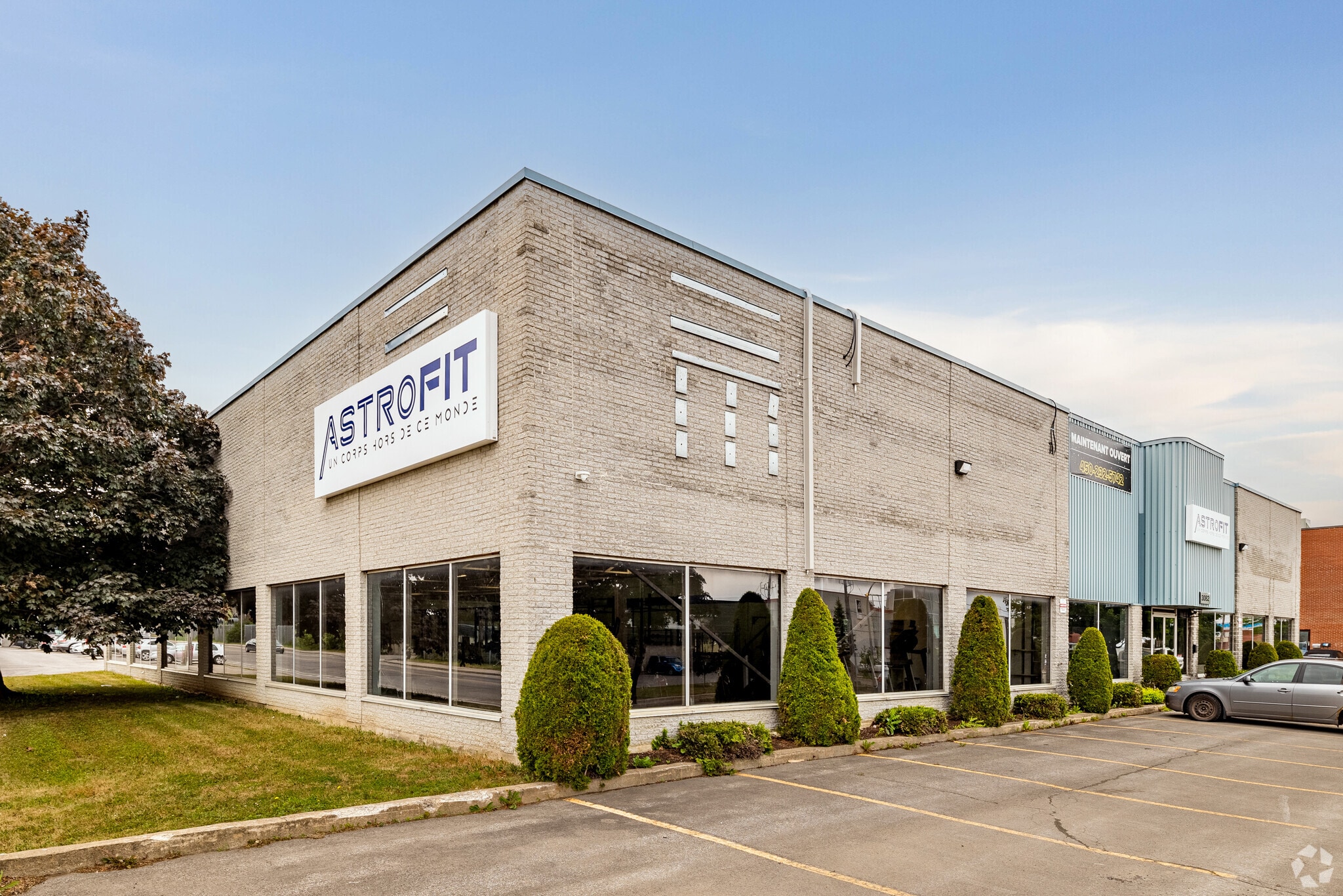 3082 Av Francis-Hughes, Laval, QC for sale Building Photo- Image 1 of 1