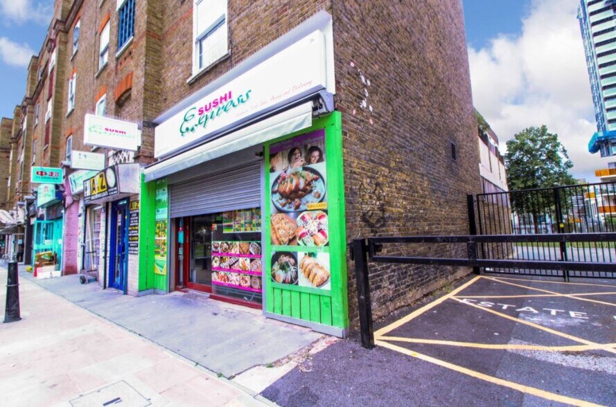 36-50 Goulston St, London for lease - Building Photo - Image 2 of 5