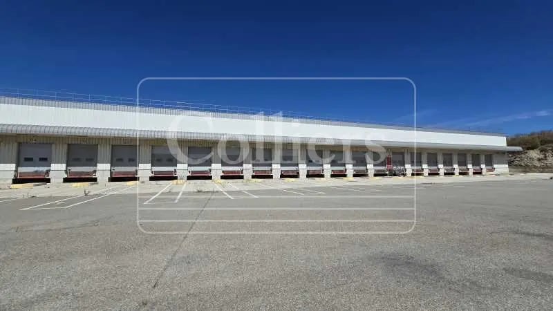 Flex in Gignac-la-Nerthe for lease Building Photo- Image 1 of 8