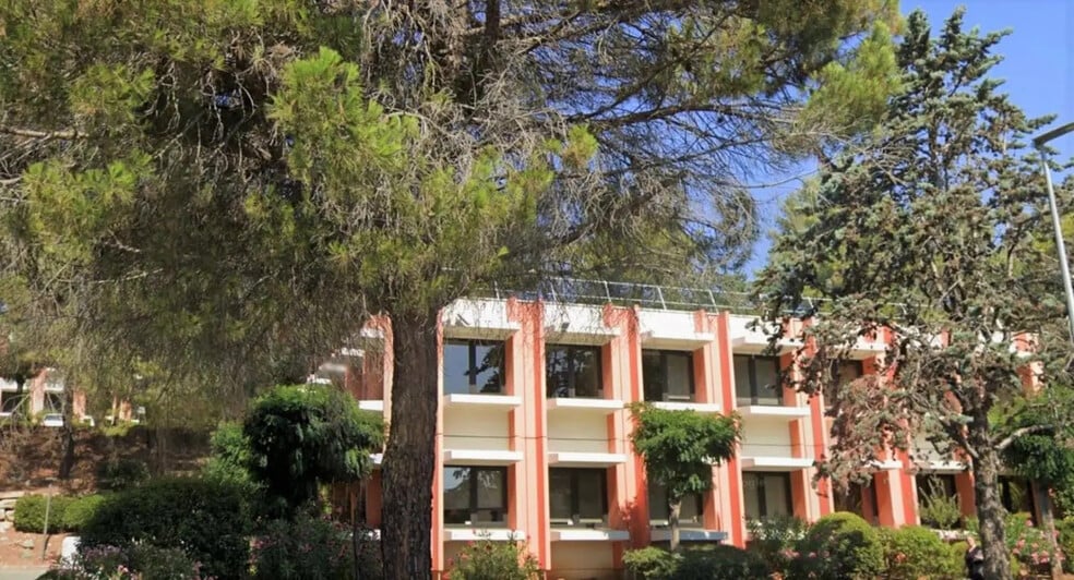 Office in SOPHIA ANTIPOLIS for lease - Building Photo - Image 2 of 11