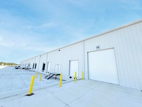 Woodlawn Drive, Punta Gorda, FL for lease Building Photo- Image 2 of 5