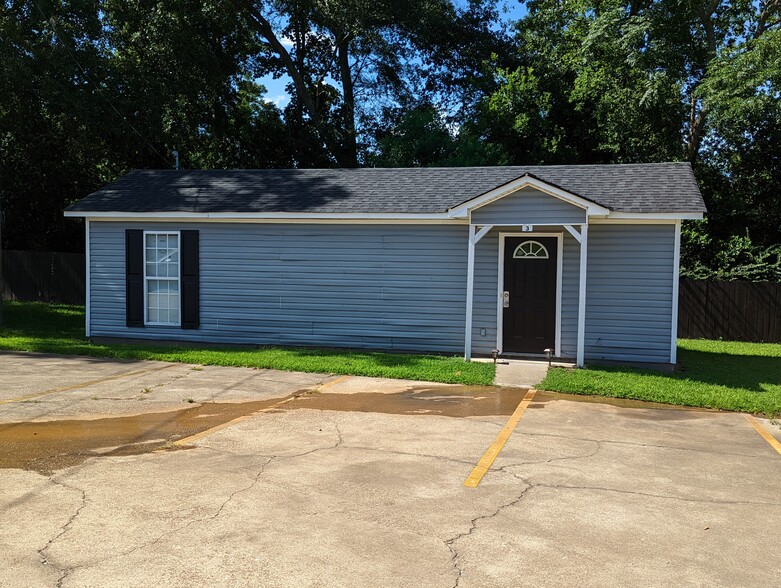 3742 Opelika Rd, Phenix City, AL for sale - Primary Photo - Image 1 of 8