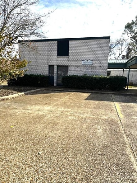 142 Jefferson Davis Blvd, Natchez, MS for sale - Building Photo - Image 1 of 16