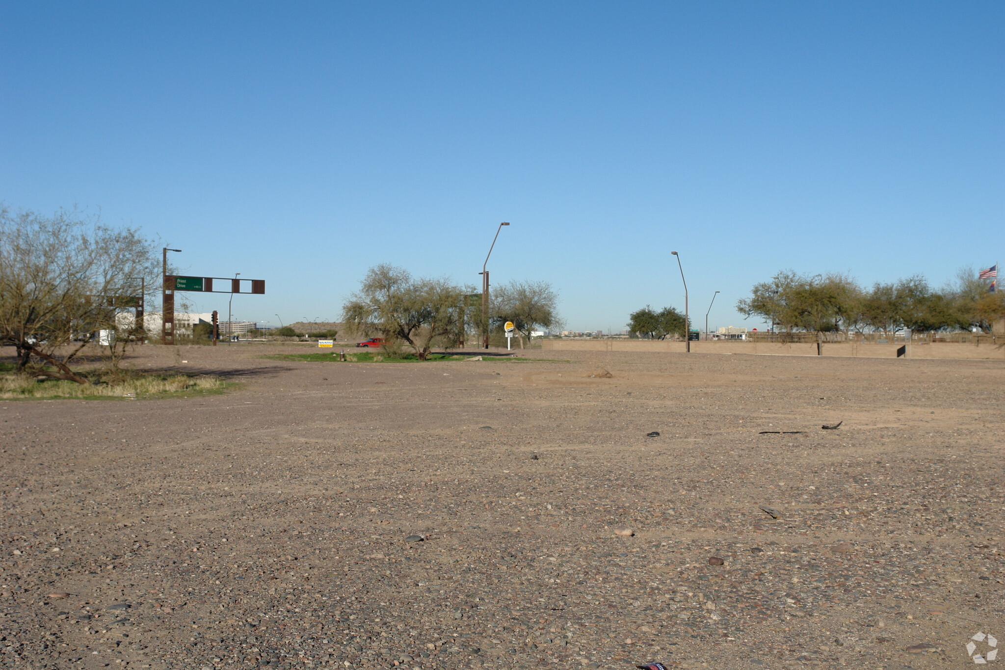 Hampton Rd, DeSoto, TX for sale Primary Photo- Image 1 of 1