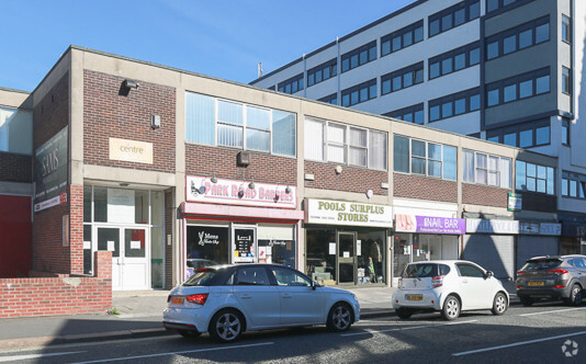 64-74 Park Rd, Hartlepool for lease - Building Photo - Image 1 of 4