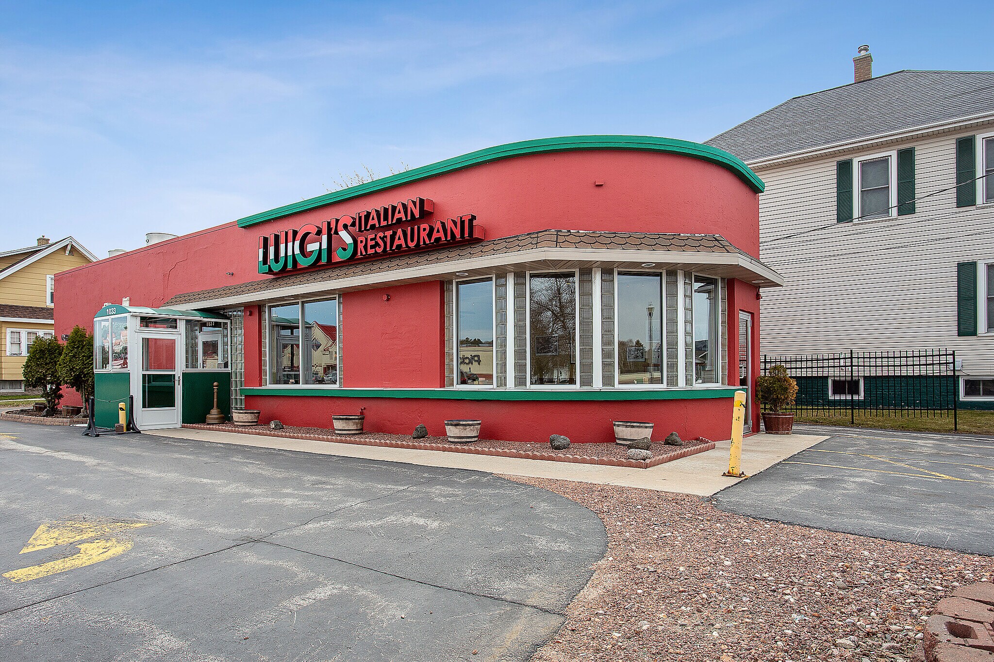 1033 22nd St, Two Rivers, WI for sale Building Photo- Image 1 of 1