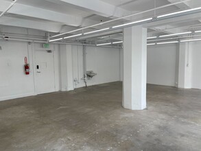 656 S Los Angeles St, Los Angeles, CA for lease Interior Photo- Image 1 of 5