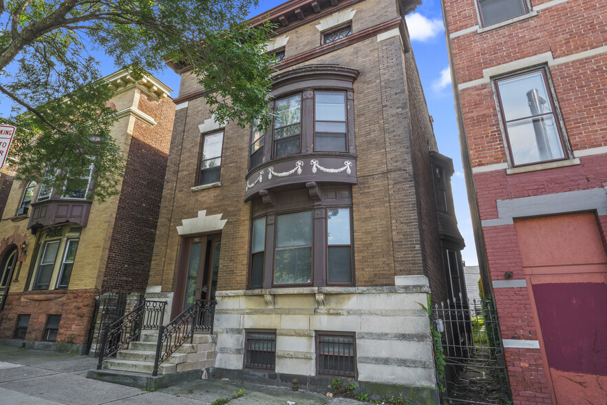 552 Madison Ave, Albany, NY for sale - Building Photo - Image 1 of 47