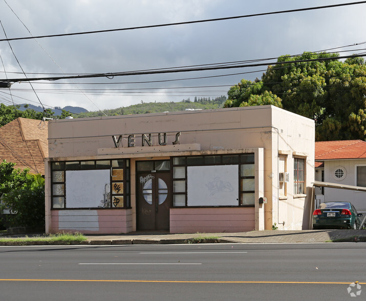 3208 Waialae Ave, Honolulu, HI for sale - Building Photo - Image 1 of 1