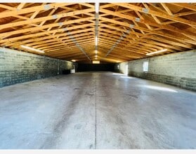 857 State Route 12, Frenchtown, NJ for lease Building Photo- Image 2 of 3