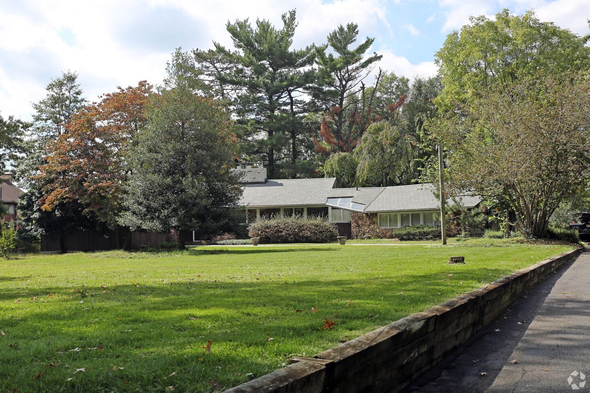 1230 Brace Rd, Cherry Hill, NJ for sale Primary Photo- Image 1 of 1