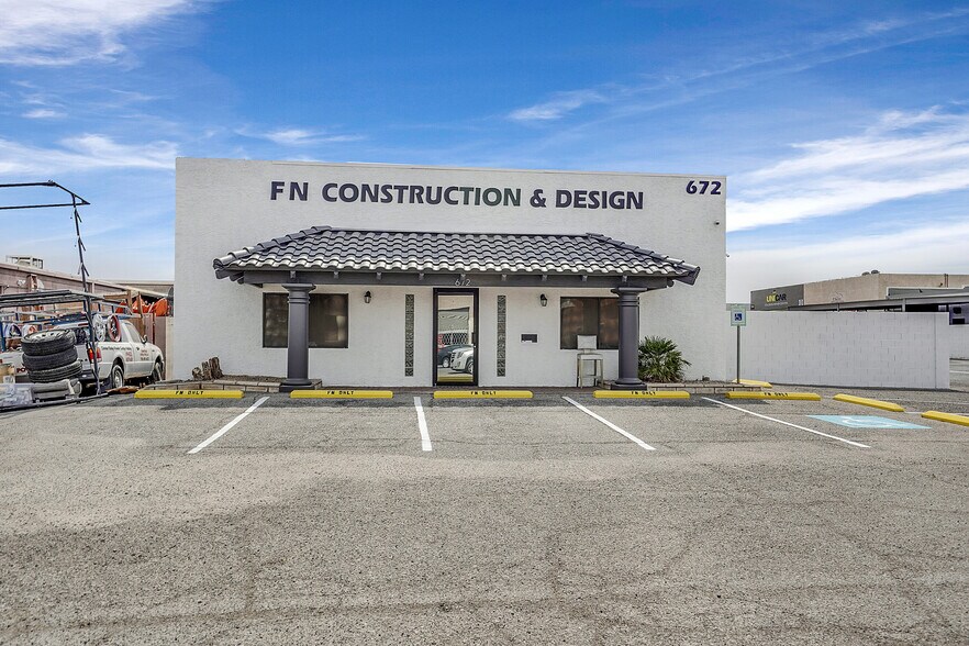 672 Middlegate Rd, Henderson, NV for sale - Building Photo - Image 1 of 1