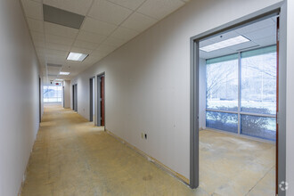 12980 Metcalf Ave, Overland Park, KS for lease Interior Photo- Image 2 of 7