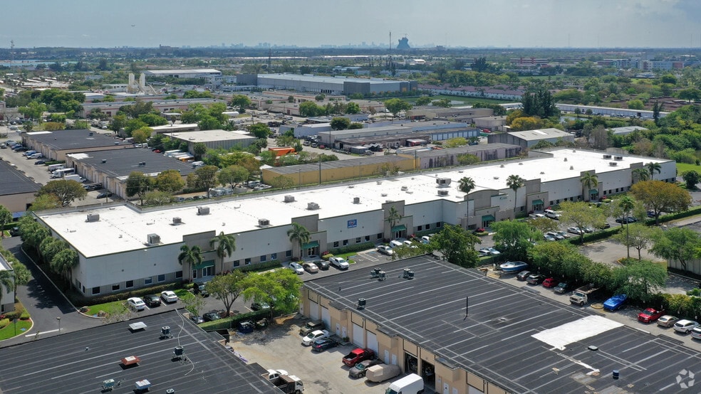 7060 State Road 84, Davie, FL 33317 | LoopNet