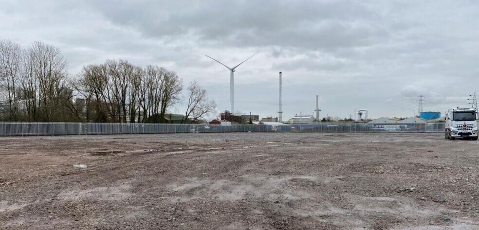 Traston Rd, Newport for sale - Primary Photo - Image 1 of 1