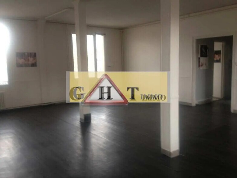 Office in Champigny-sur-Marne for lease - Interior Photo - Image 3 of 5