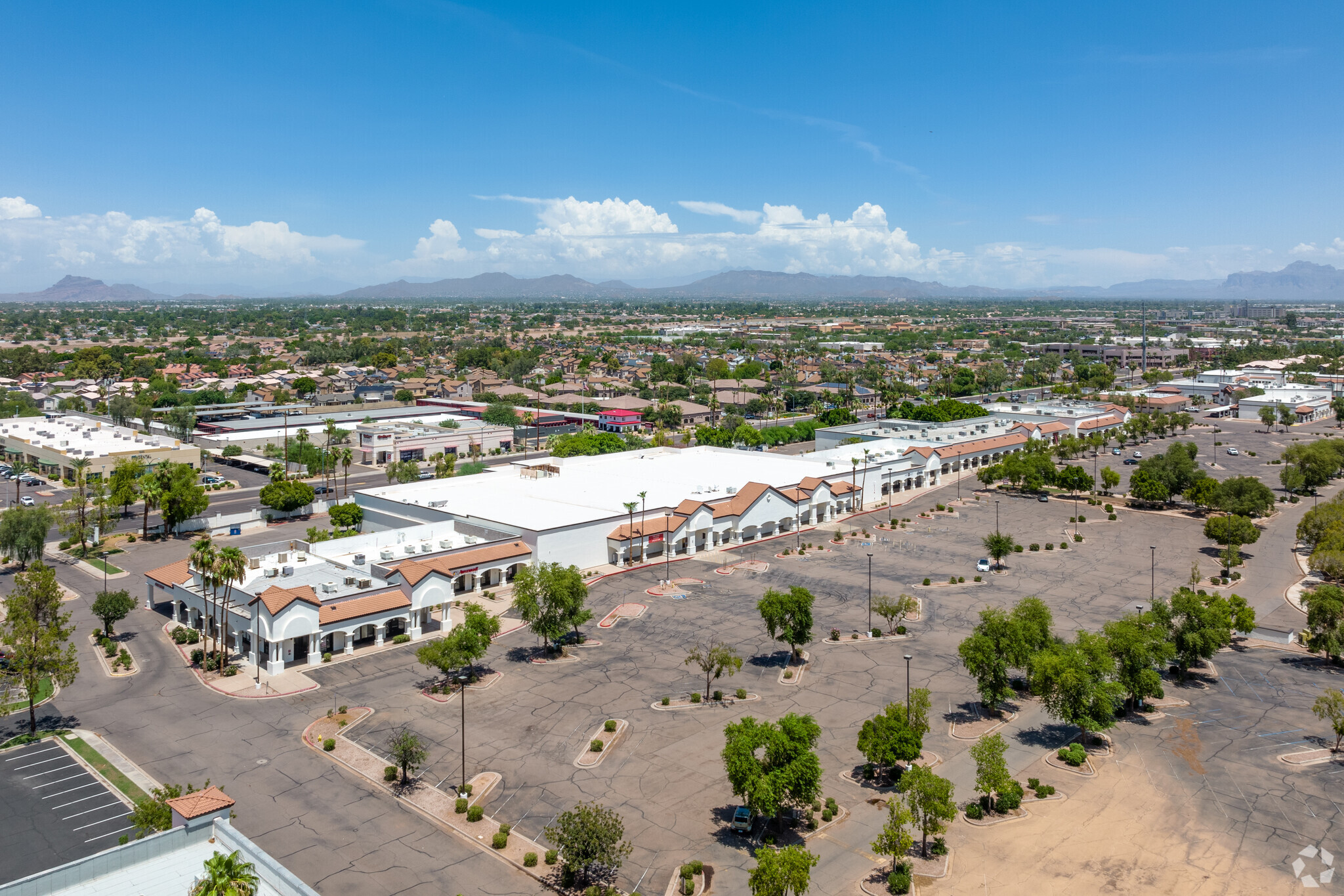 3611-3821 E Baseline Rd, Gilbert, Az 85234 - Lakeview Village Shopping 