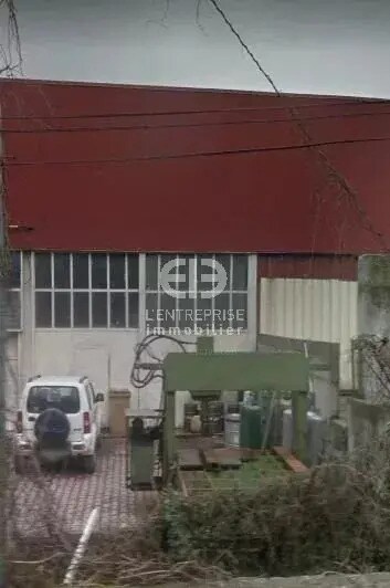 Industrial in Contes for lease - Building Photo - Image 3 of 5