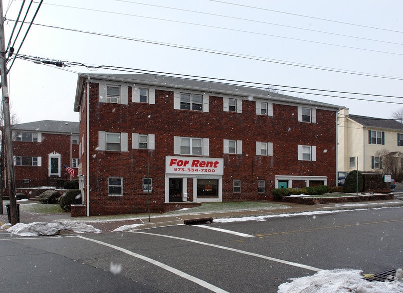 101 Beverwyck Rd, Lake Hiawatha, NJ for lease - Primary Photo - Image 3 of 4