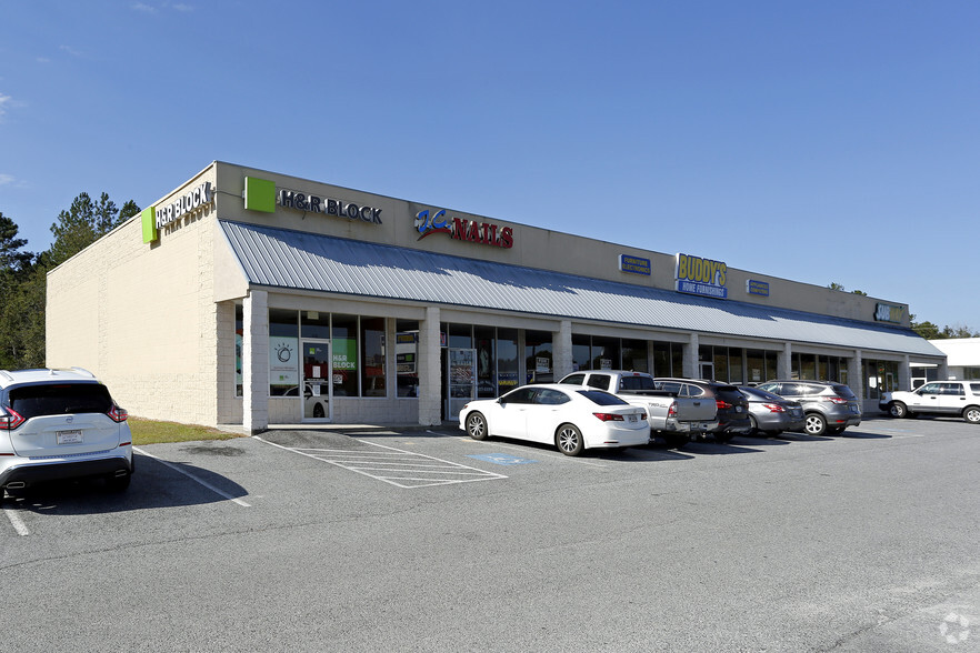 110-118 Allison St, Jesup, GA for sale - Primary Photo - Image 1 of 1