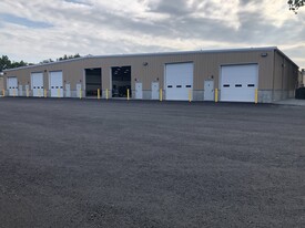 2 Birch Rd, Middleton MA - Warehouse