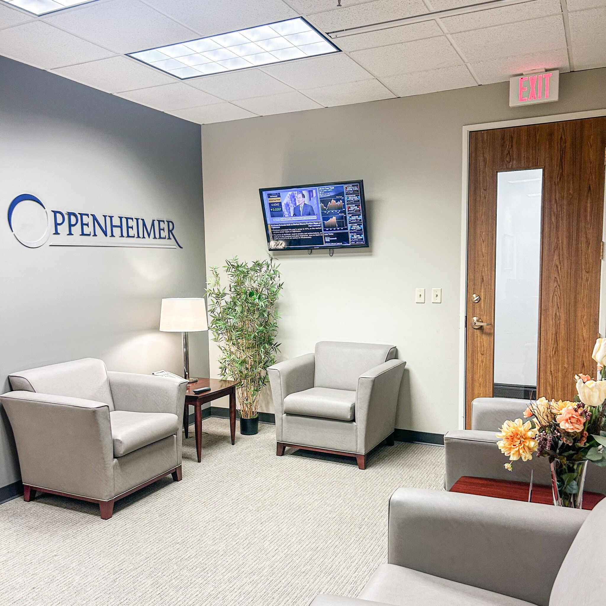 2790 Mosside Blvd, Monroeville, PA for lease Building Photo- Image 1 of 7