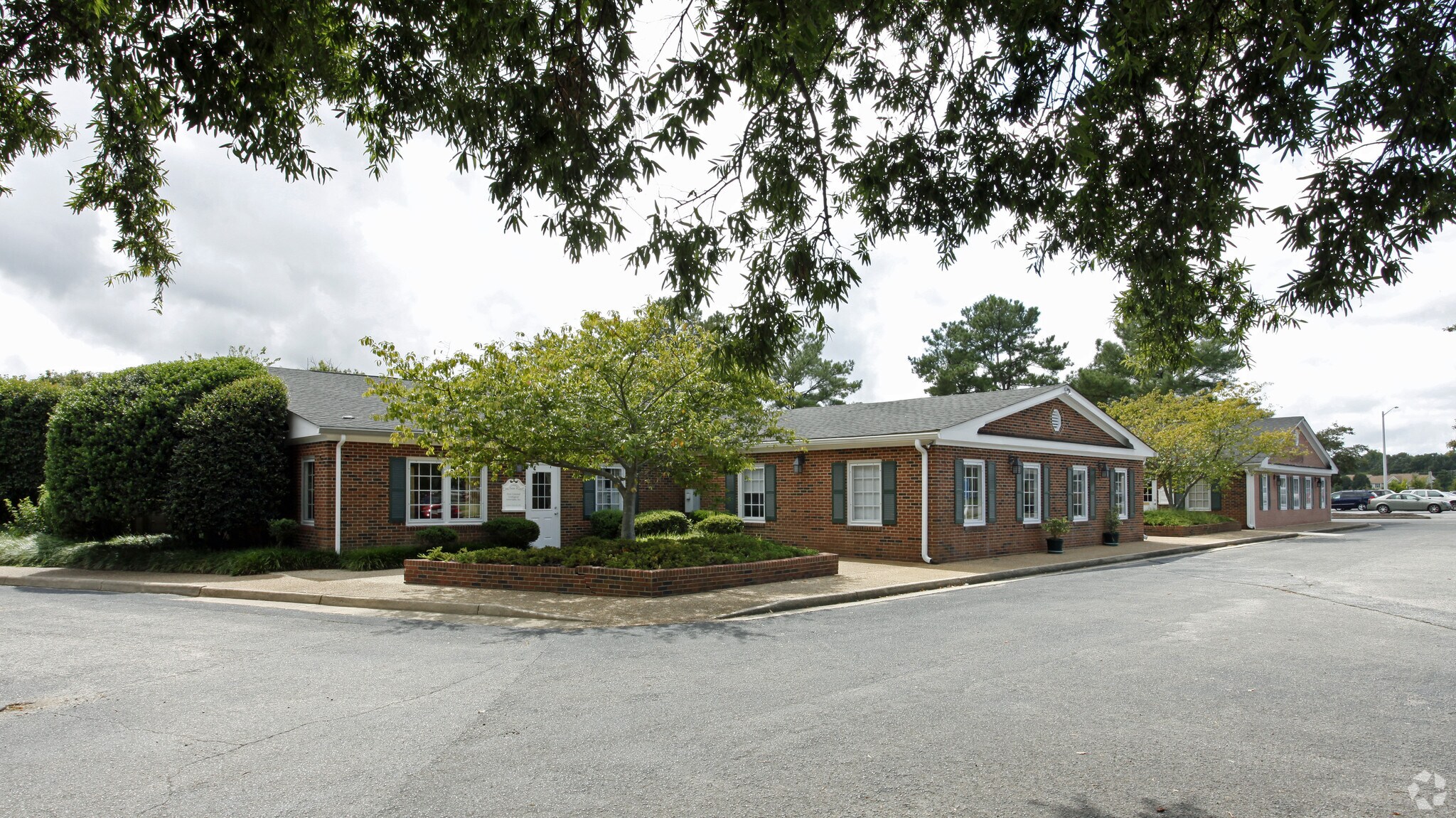 4501 N Witchduck Rd, Virginia Beach, VA for sale Primary Photo- Image 1 of 1