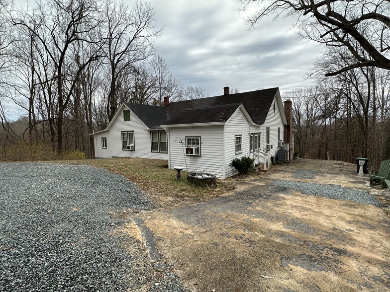 152 Derrick Ln, Stafford, VA for sale - Building Photo - Image 3 of 8