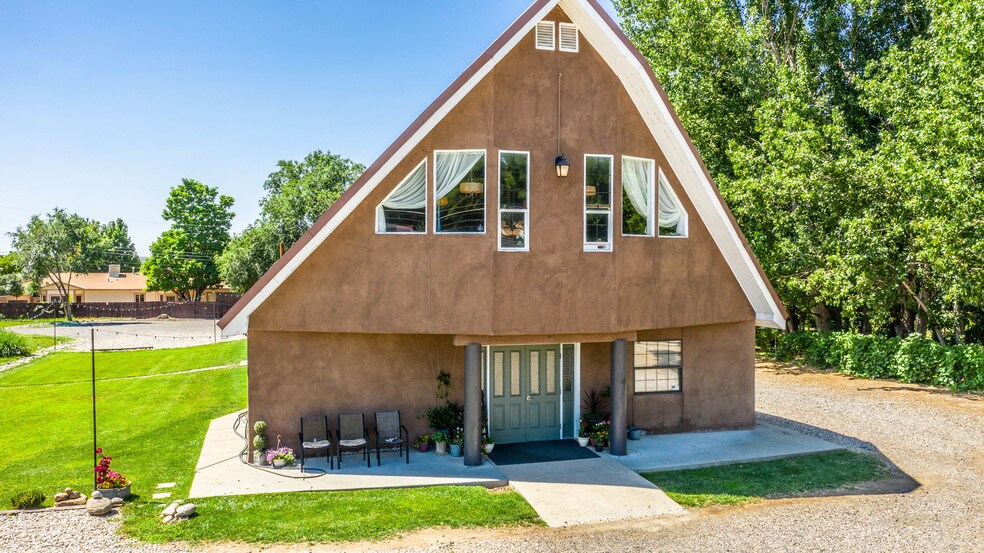 1441 E Blanco Blvd, Bloomfield, NM 87413