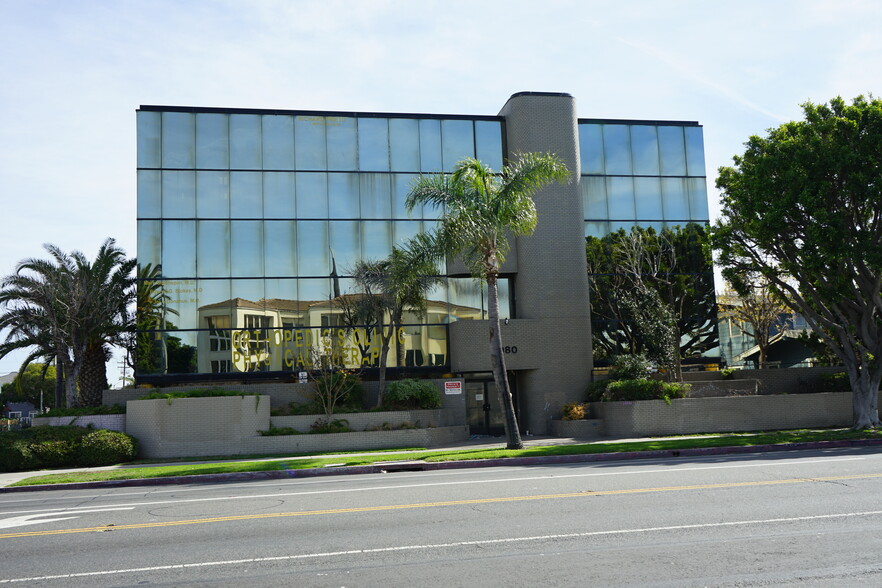 980 Atlantic Ave, Long Beach, CA for sale - Building Photo - Image 2 of 45