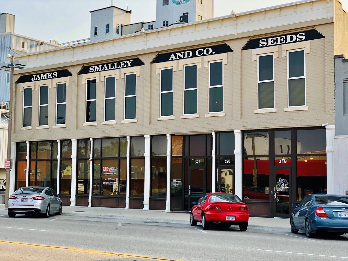 322 N Main St, Mcpherson, KS 67460