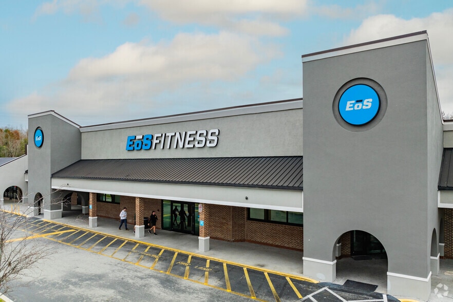 5320 Ehrlich Rd, Tampa, FL for sale - Building Photo - Image 3 of 3