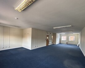 High St, Taunton for lease Interior Photo- Image 2 of 6