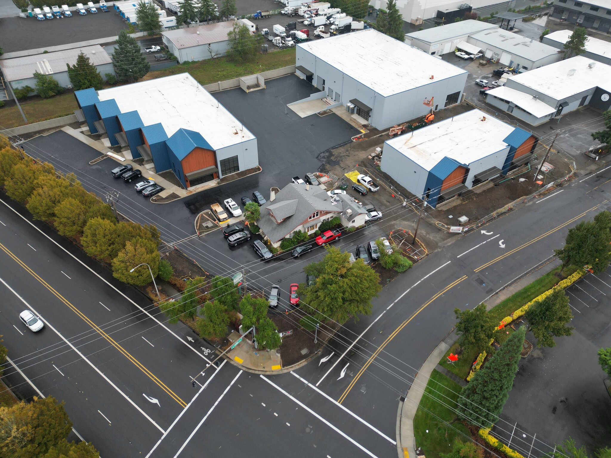 15730 SE 130th Ave, Clackamas, OR for lease Building Photo- Image 1 of 6