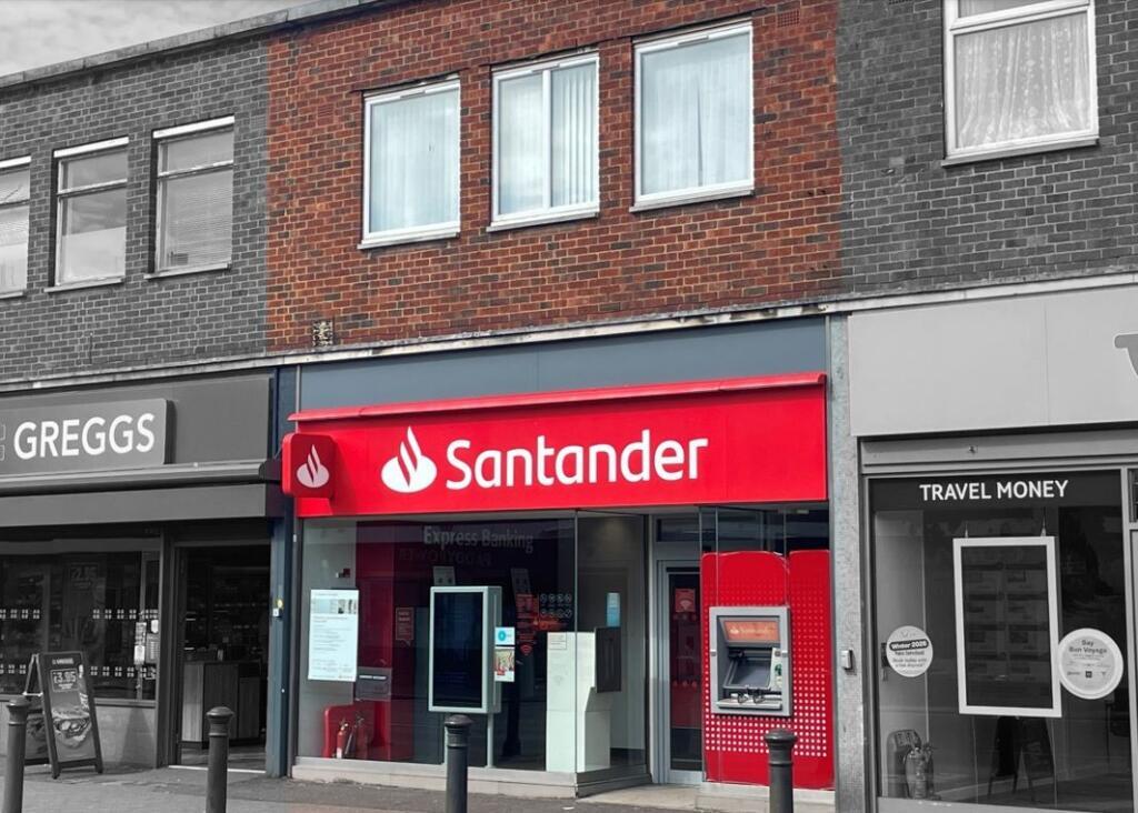 26-30 Furtherwick Rd, Canvey Island for sale Building Photo- Image 1 of 1