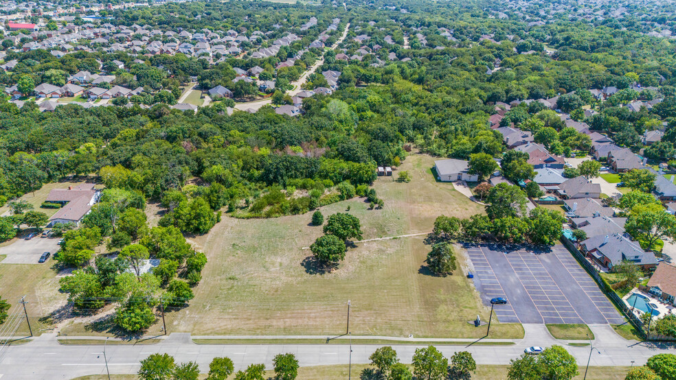 2120 W Sublett Rd, Arlington, TX for sale - Building Photo - Image 1 of 11