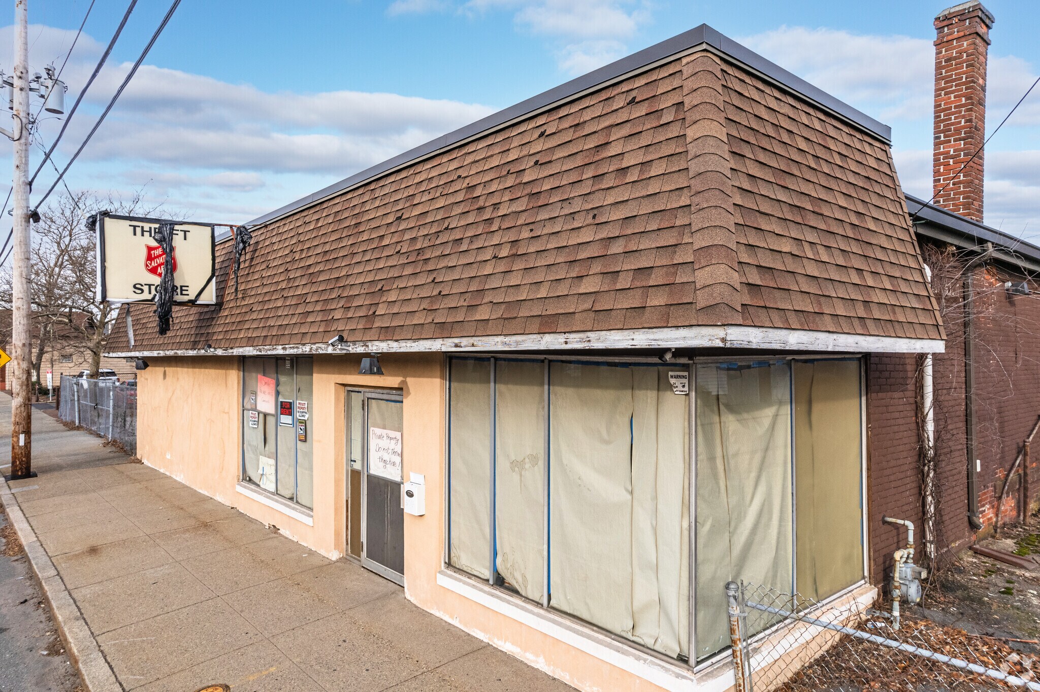 504 Central Ave, Pawtucket, RI for sale Primary Photo- Image 1 of 1