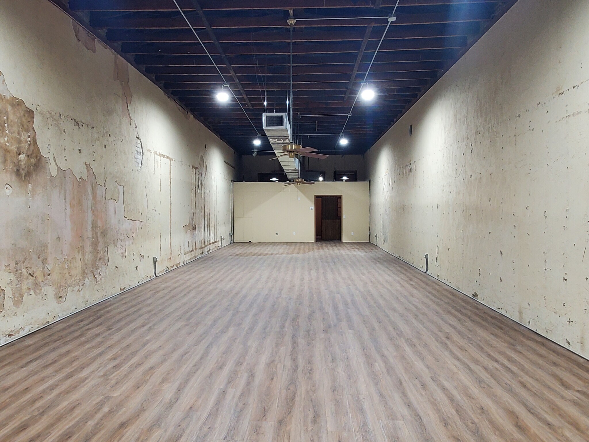 154 W Austin St, Giddings, TX for sale Building Photo- Image 1 of 1