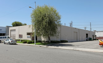 15321-15323 Texaco Ave, Paramount CA - Warehouse