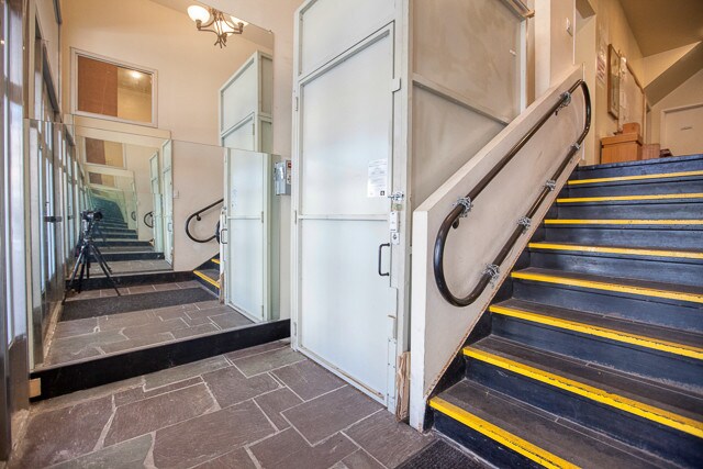 Specialty in Woodside, NY for sale - Building Photo - Image 1 of 1