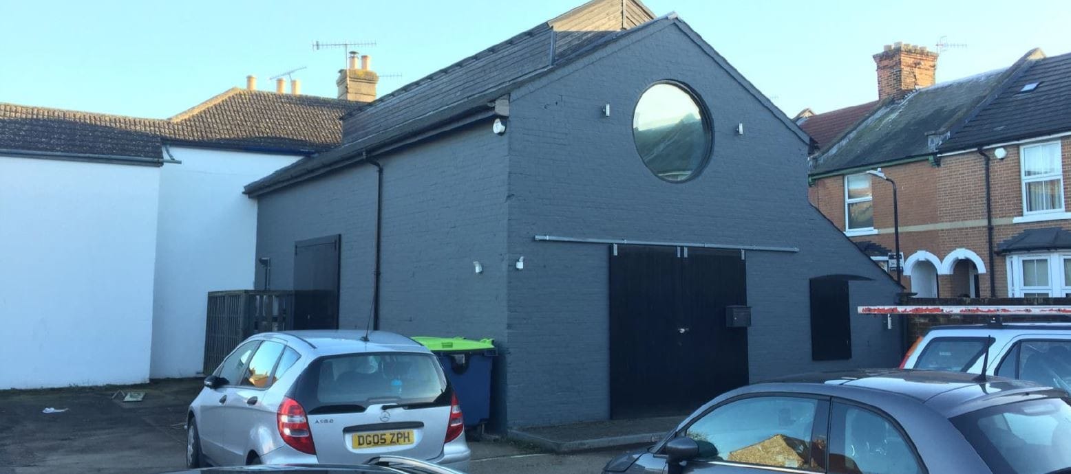 15 Tudor Rd, Canterbury for sale Primary Photo- Image 1 of 1